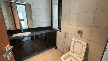Attached Bathroom in 2 BHK Apartment at Rainbow Vistas, Hi Tech City – for Rent