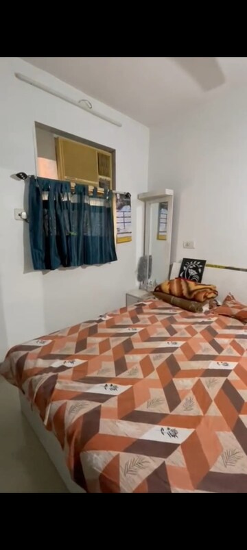 Bedroom in 2 BHK Apartment at Oxford Navrang Navkar, Goregaon West – for Rent