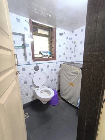 Bathroom in 2 BHK Apartment at Yash Evershine, Malad West – for Rent