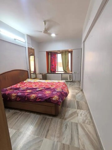 Bedroom in 2 BHK Apartment at Yash Evershine, Malad West – for Rent