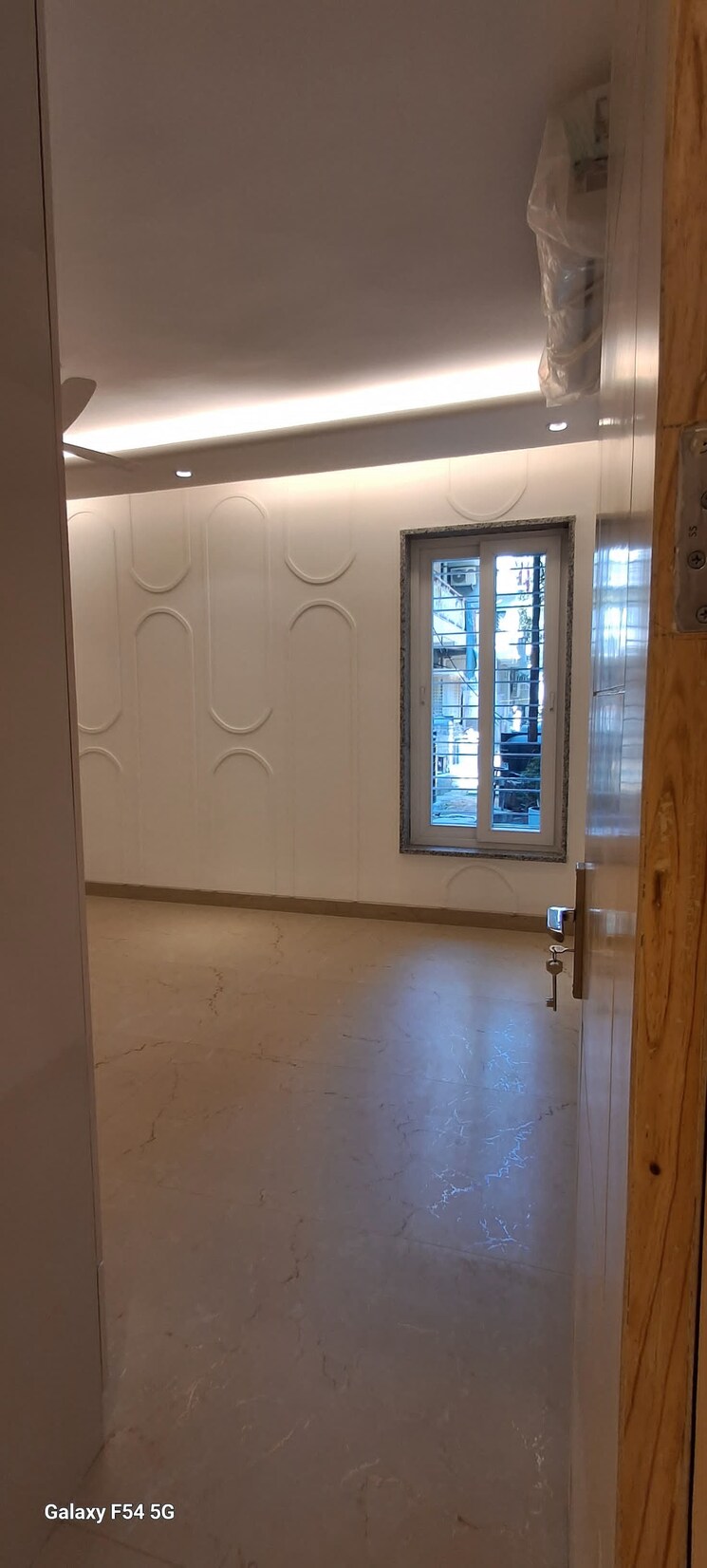 Room, vasant kunj 4 Bedroom 1800 Sq.Ft. Apartment In Vasant Kunj Delhi 9117249