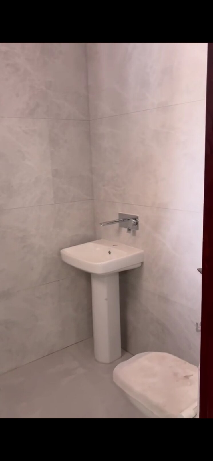 Bathroom, fidato-honour-homes 3 Bedroom 1400 Sq.Ft. Builder Floor In Sector 89 Faridabad 9117250