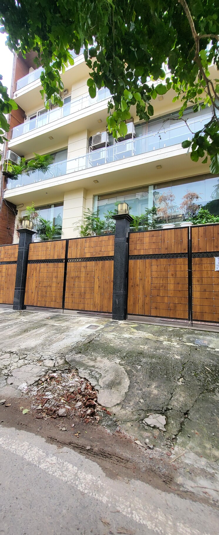 Balcony, anand niketan 4 Bedroom 400 Sq.Yd. Villa In Anand Niketan Delhi 9117289