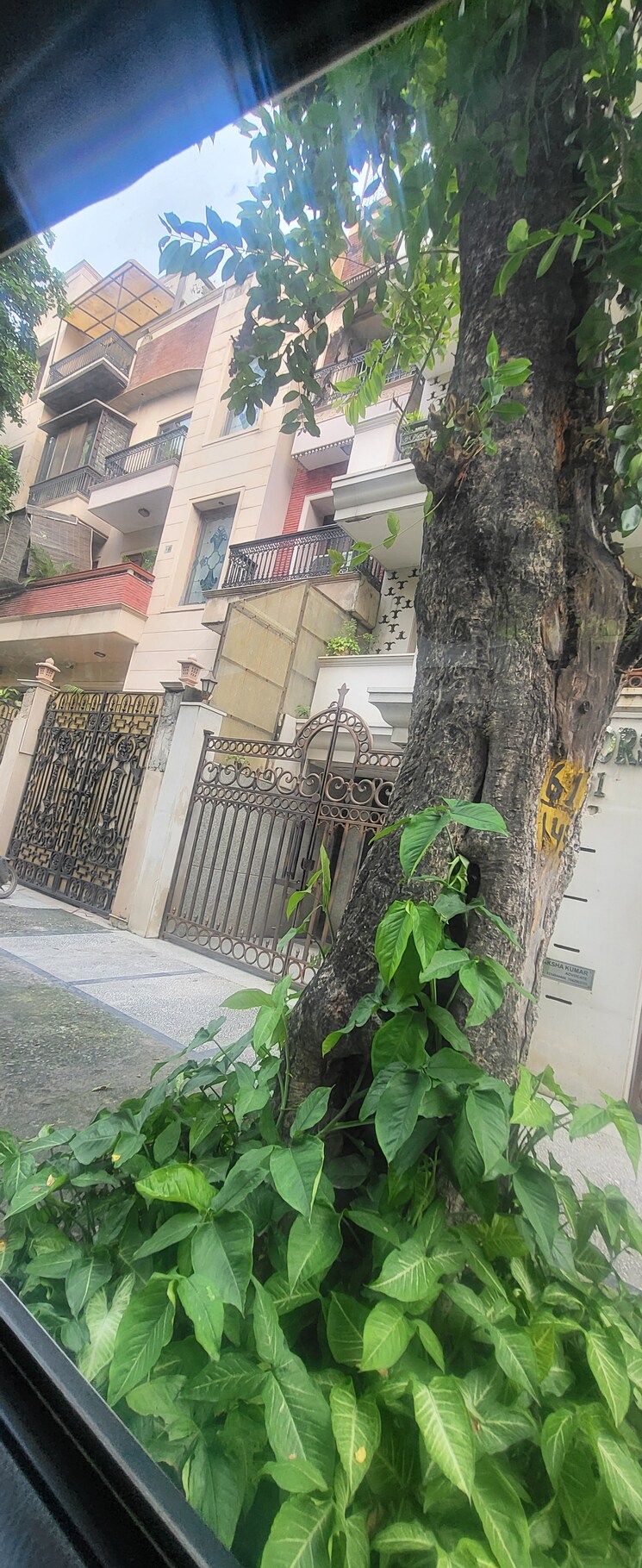 Exterior View, rwa-chanakya-place-2 6+ Bedroom 375 Sq.Yd. Villa In Bindapur Delhi 9117301