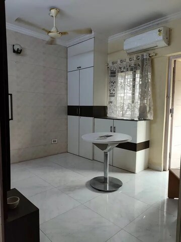 Room in 2 BHK Apartment at Ankur CHS Goregaon , Goregaon West – for Rent