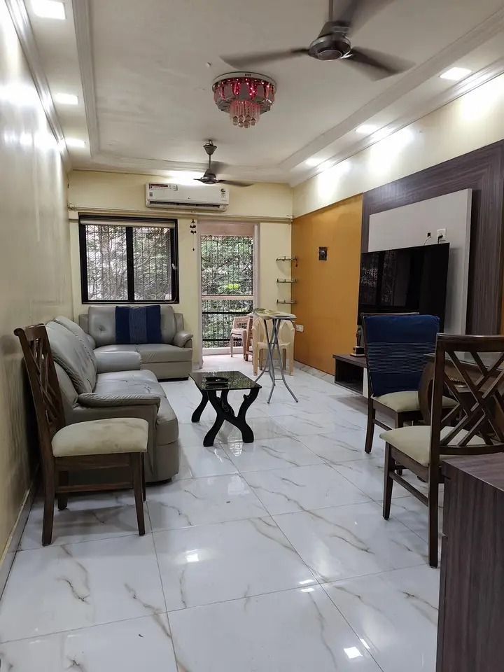 2 BHK 850 Sq.Ft. Apartment in Ankur CHS Goregaon 