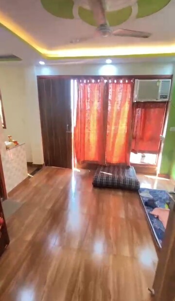 Living Room in 1.5 BHK Builder Floor at New Ashok Nagar – for Rent