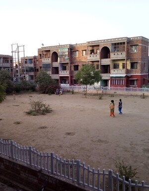 1.5 BHK Apartment For Sale in Omicron I Greater Noida