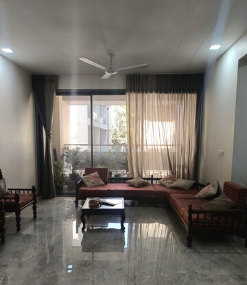 Living Room in 4 BHK Apartment at Navrangpura – for Rent