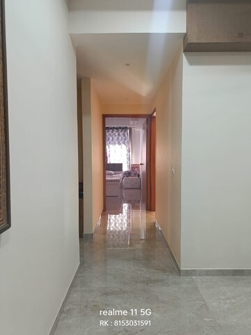 Cupboard in 4 BHK Apartment at Navrangpura – for Rent