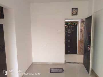 Room in 1 BHK Apartment at Arun Narayan Dhumal Shree Sai Tower, Bhayandar West – for Rent