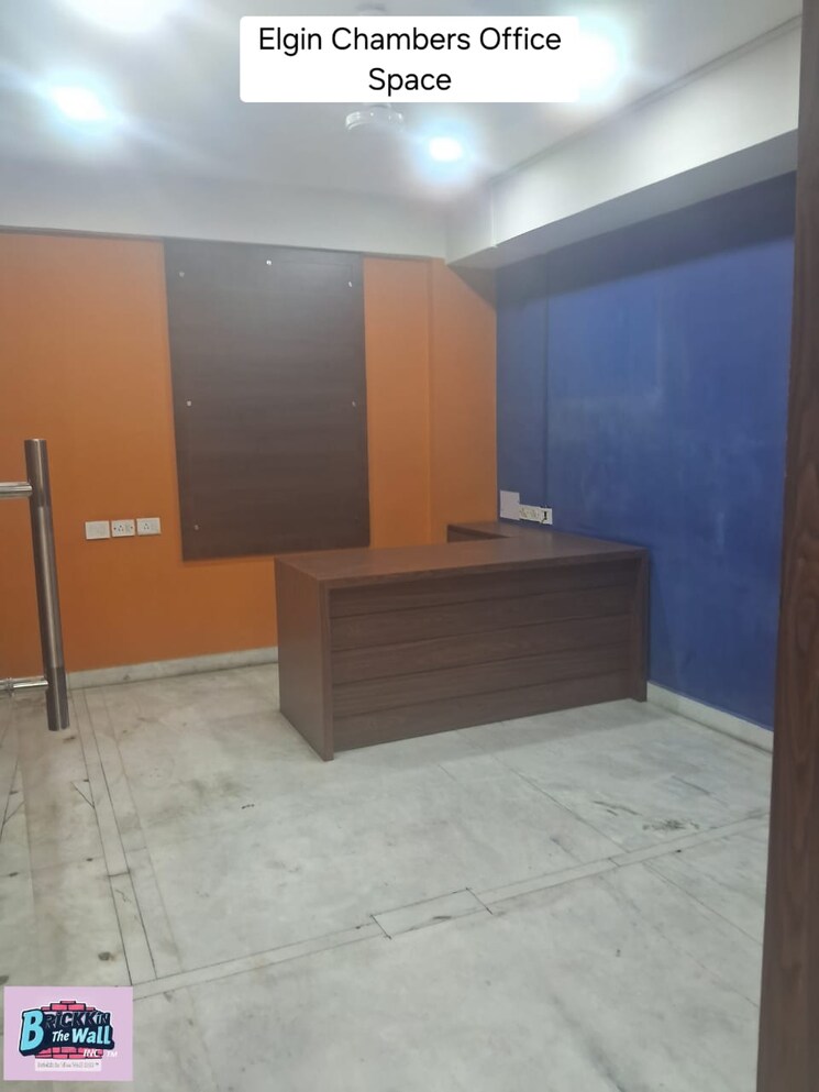 Room, elgin road Commercial Office Space 2340 Sq.Ft. In Elgin Road Kolkata 9117428