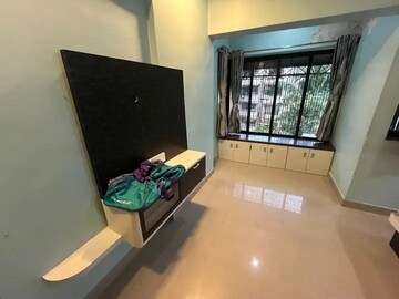 Furnished Amenities in 2 BHK Apartment at Raheja Solitaire, Goregaon West – for Rent