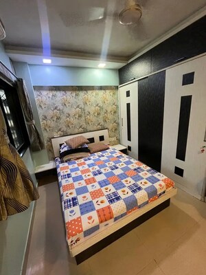 Bedroom in 2 BHK Apartment at Raheja Solitaire, Goregaon West – for Rent