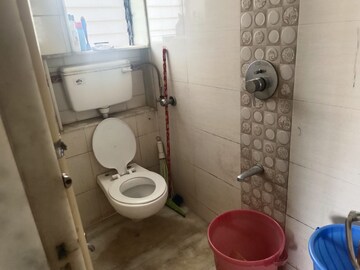 Bathroom in 1 BHK Apartment at Nahar Amaryllis Towers and Plaza, Chandivali – for Rent