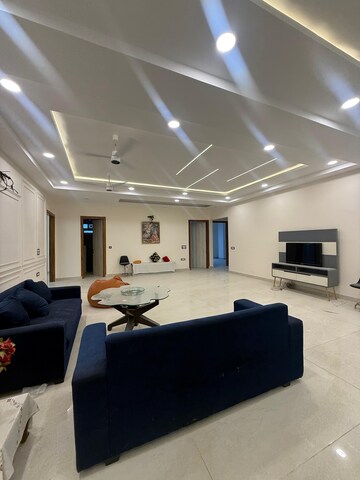 4 BHK Builder Floor For Rent in Shanti Kunj
