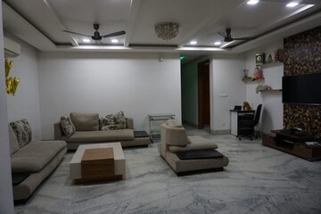 Living Room in 4 BHK Apartment at Vasant Kunj – for Rent