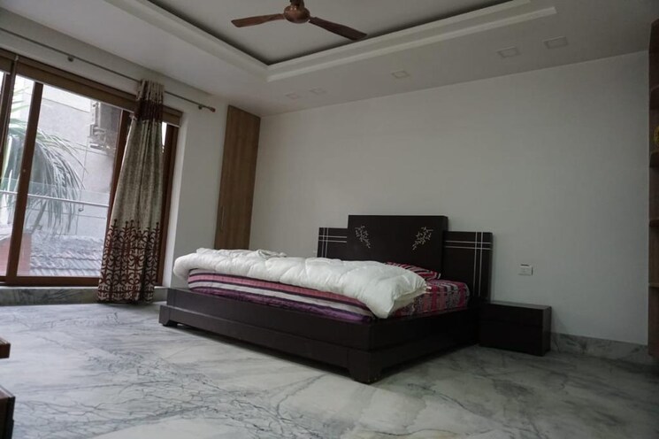 Bedroom, vasant kunj 4 Bedroom 1700 Sq.Ft. Apartment In Vasant Kunj Delhi 9117475