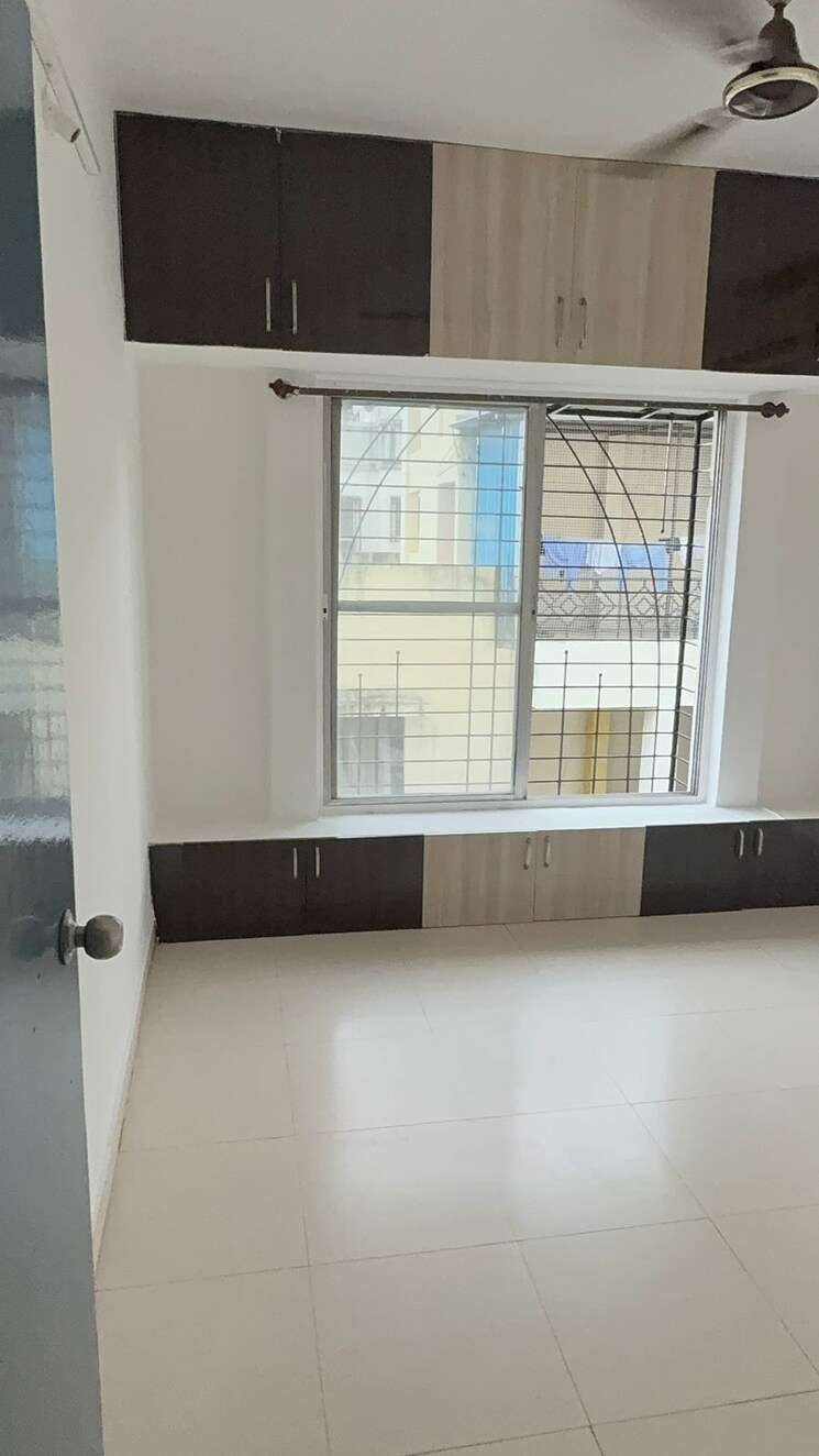 Kitchen, united-marvel 2 Bedroom 1000 Sq.Ft. Apartment In Viman Nagar Pune 9117507