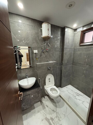 Bathroom in 2 BHK Builder Floor at Janakpuri – for Sale