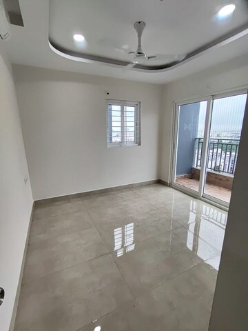 2 BHK Apartment For Rent in Candeur 40, Miyapur