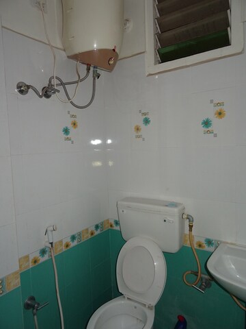 Bathroom in 1 BHK Independent House at Rt Nagar – for Rent