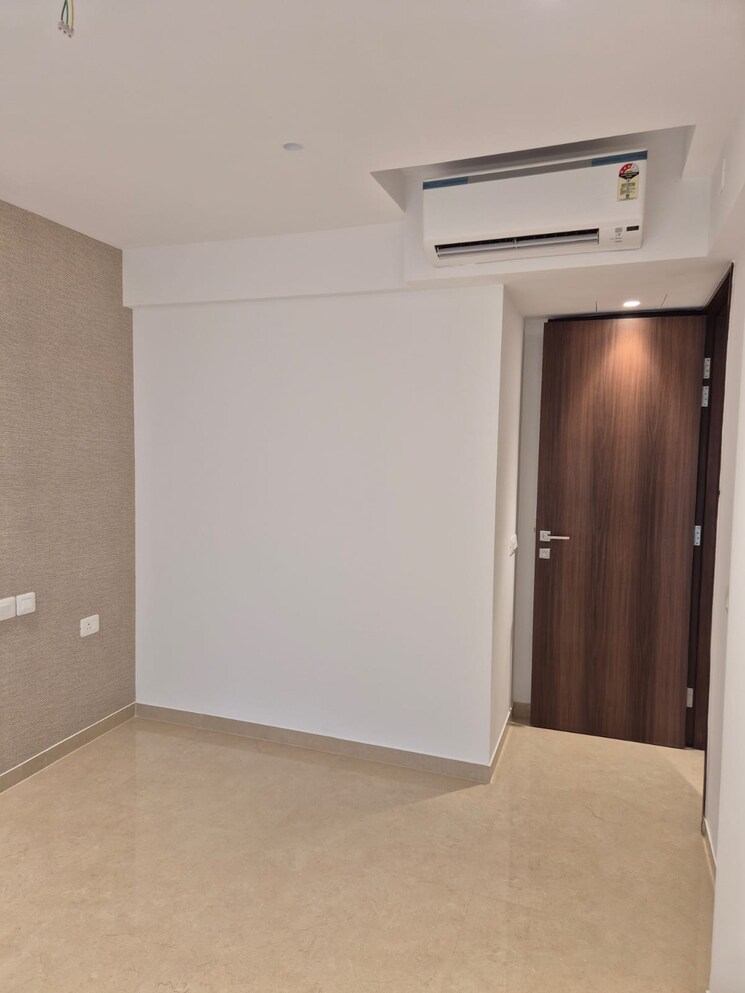 Room, hiranandani-highland 3 Bedroom 785 Sq.Ft. Apartment In Powai Mumbai 9117522