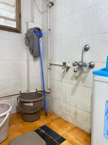 Bathroom in 1 BHK Apartment at Sudarshan Heritage, Magarpatta City – for Rent