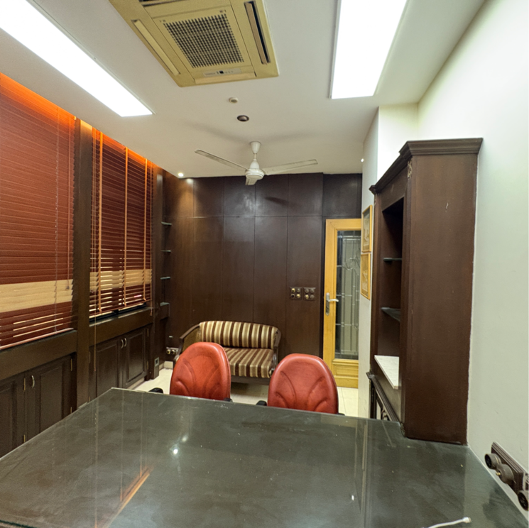 Living Room, netaji subhash place Commercial Office Space 620 Sq.Ft. In Netaji Subhash Place Delhi 9117551