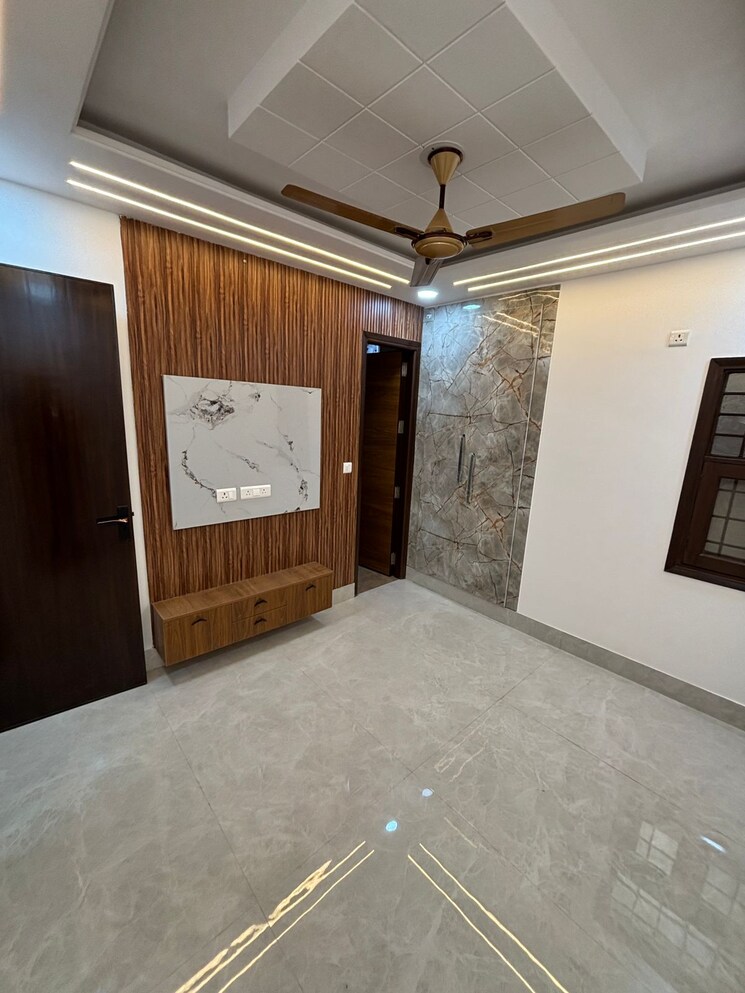 Bedroom, janakpuri 3 Bedroom 1125 Sq.Ft. Apartment In Janakpuri Delhi 9117537