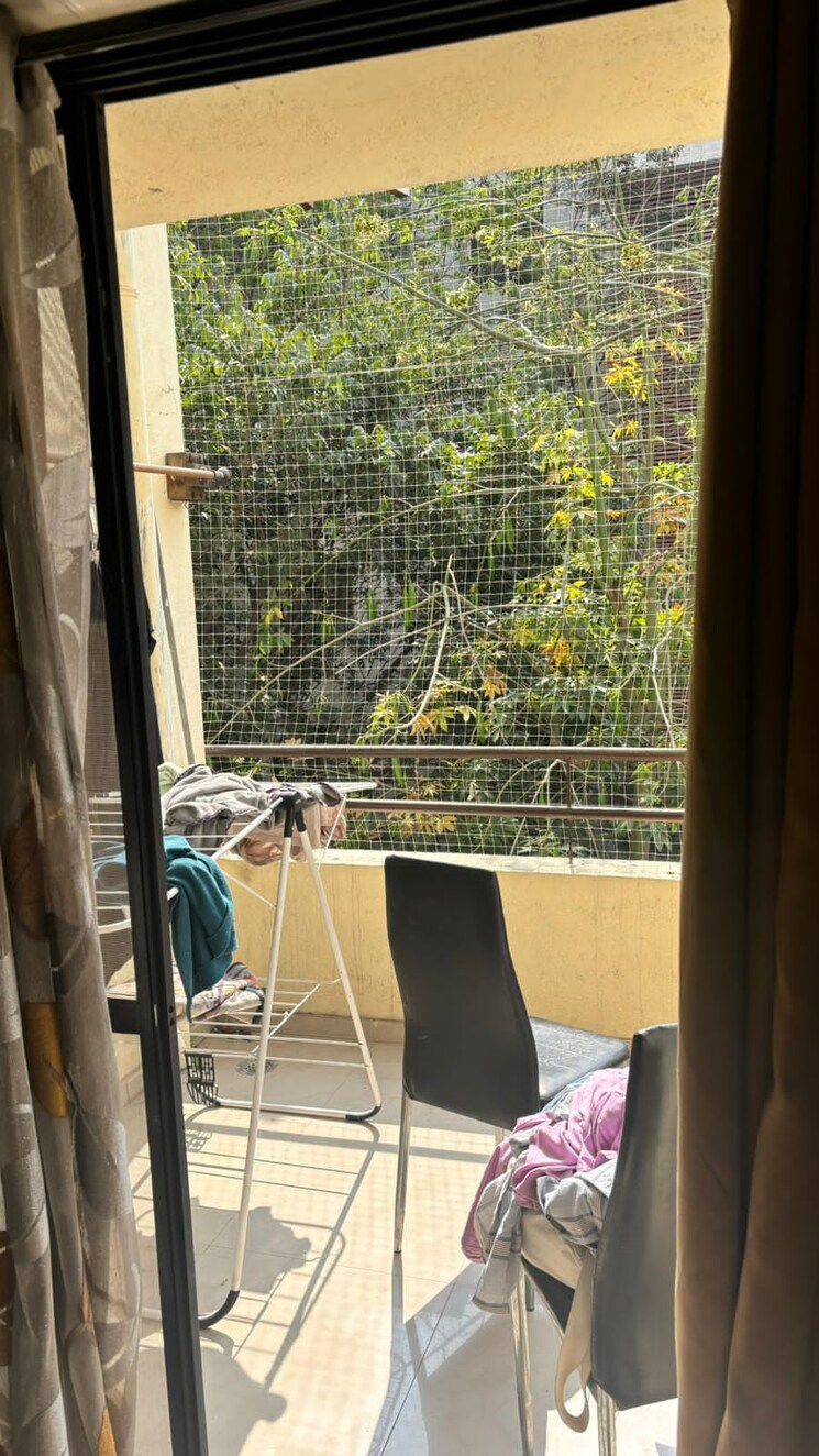 Balcony, viman nagar 2 Bedroom 935 Sq.Ft. Apartment In Viman Nagar Pune 9117549