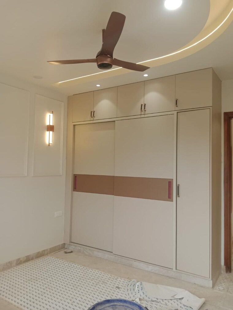 Bathroom, janakpuri 4 Bedroom 2050 Sq.Ft. Builder Floor In Janakpuri Delhi 9117555
