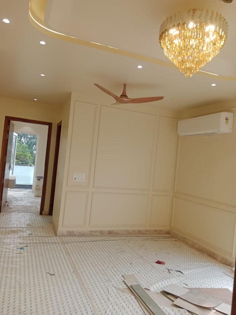 Living Room, janakpuri 4 Bedroom 2050 Sq.Ft. Builder Floor In Janakpuri Delhi 9117555