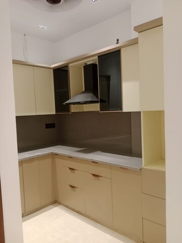 Kitchen in 2 BHK Builder Floor at Janakpuri – for Rent