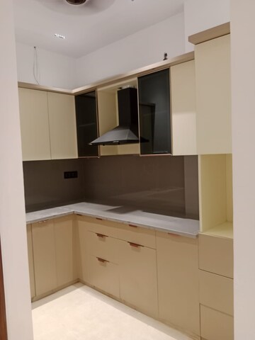 Kitchen in 2 BHK Builder Floor at Janakpuri – for Rent