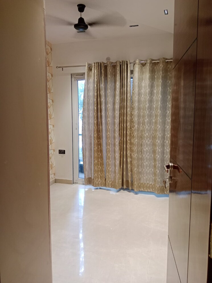 Room, janakpuri 2 Bedroom 720 Sq.Ft. Builder Floor In Janakpuri Delhi 9117558