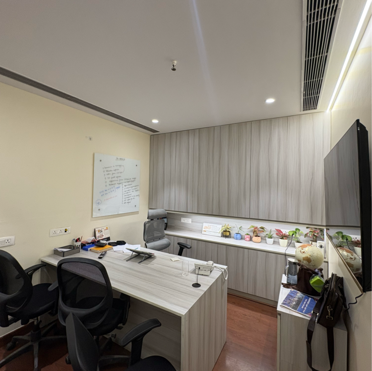 Team Area, netaji subhash place Commercial Office Space 1250 Sq.Ft. In Netaji Subhash Place Delhi 9117559