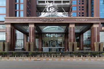  Office Space – Exterior View View at Vittal Mallya Road - for Rent