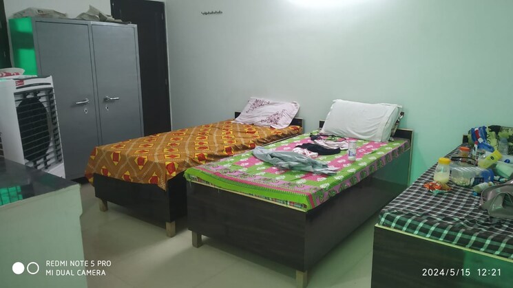 Bedroom, sector 134 Pg For Boys & Girls In Sector 134 9117590