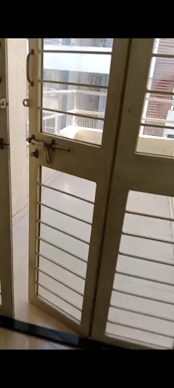  2 BHK Apartment at Shiva Heights, Pimple Saudagar – for Rent