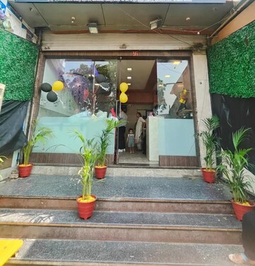 Living Room in  Shop at Shreeji Villa, Matunga West – for Rent