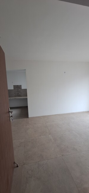 Room in 2 BHK Builder Floor at Vatika INXT City Center, Sector 83 – for Sale