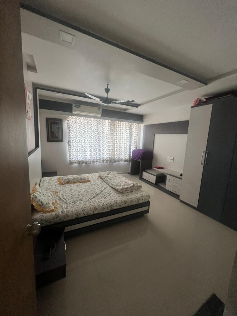 Bedroom, science city 2 Bedroom 150 Sq.Yd. Builder Floor In Science City Ahmedabad 9117665