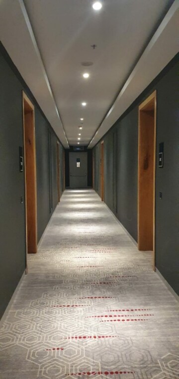 Building Lobby in 4 BHK Builder Floor at Auram Floor, South City 2 – for Sale