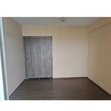 Room in 2 BHK Apartment at M3M Marina, Sector 68 – for Rent