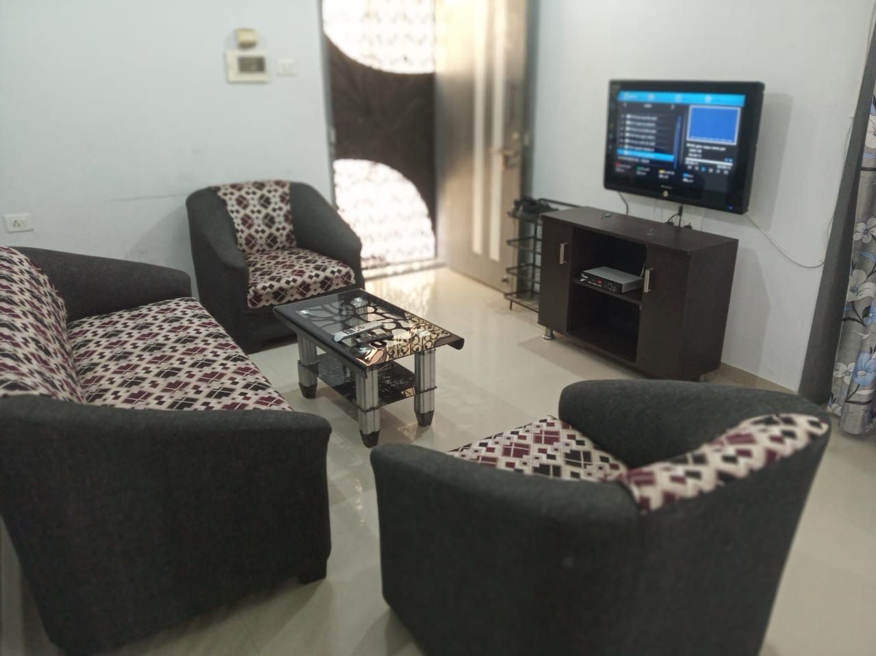 2 BHK Apartment For Rent in Suyog Leher