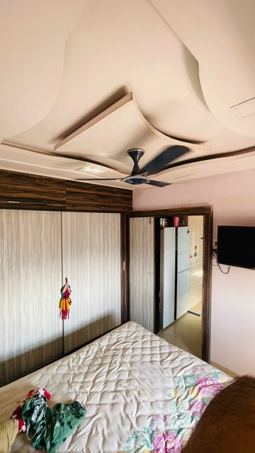 Bedroom in 1 BHK Apartment at Vishal Nagar CHS Malad, Malad West – for Rent