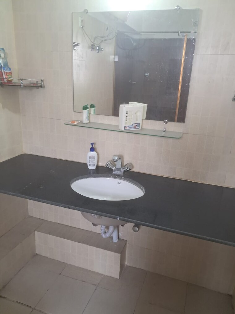 Bathroom, bengal-peerless-anahita 3 Bedroom 2442 Sq.Ft. Apartment In Rajarhat Kolkata 9117799