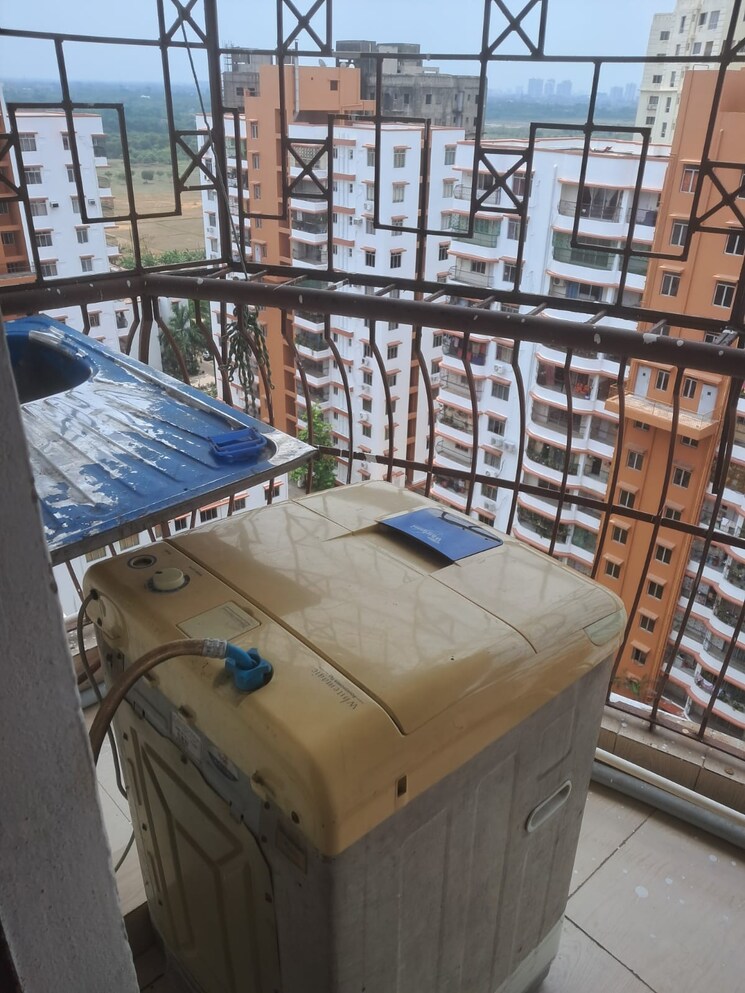 Balcony, bengal-peerless-anahita 3 Bedroom 2442 Sq.Ft. Apartment In Rajarhat Kolkata 9117799