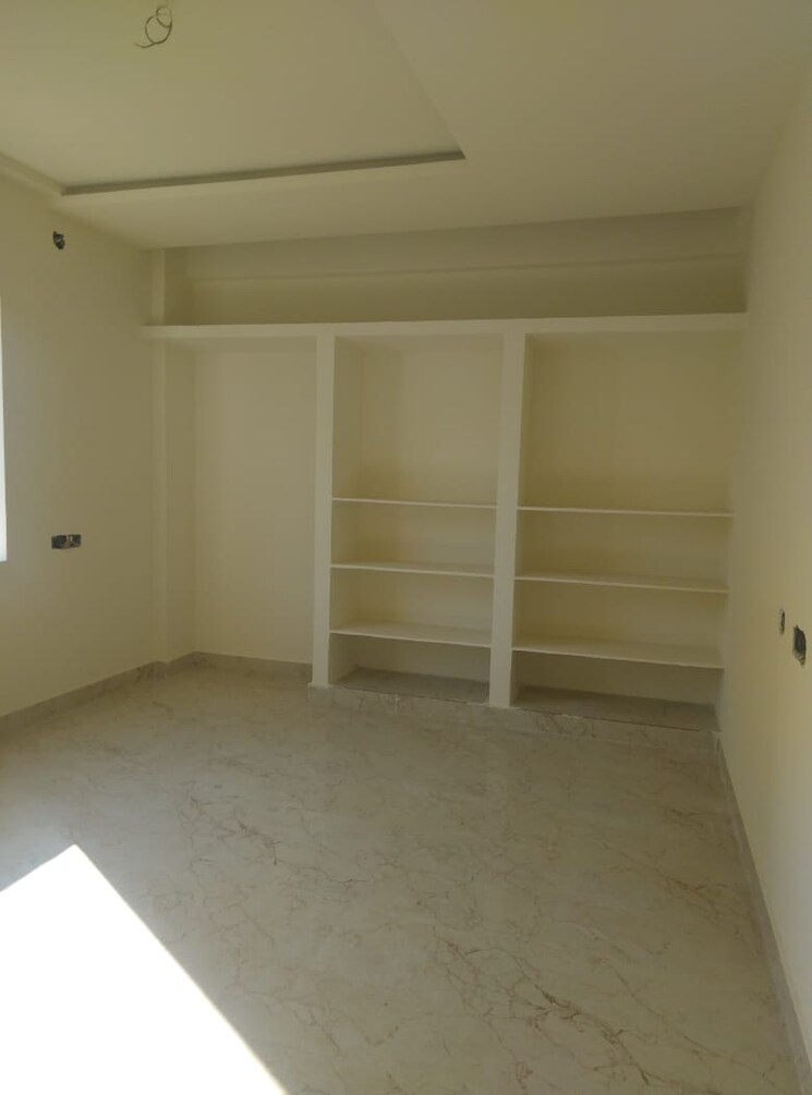 Room, yapral 3 Bedroom 1725 Sq.Ft. Apartment In Yapral Hyderabad 9117790